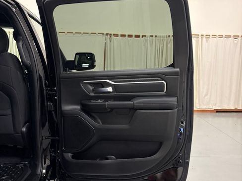New 2026 RAM 1500 4x4 Crew Cab image 21