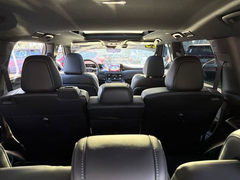 Used 2025 Nissan Armada PRO-4X w/ Pro-4X Premium Package image 39