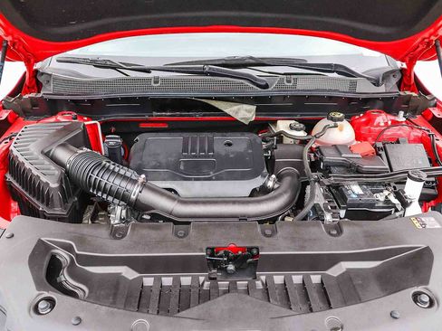 Used 2023 Chevrolet Blazer LT FWD image 30