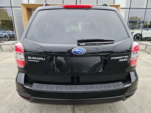 Used 2015 Subaru Forester 2.5i Premium w/ All-Weather Package AWD/4WD image 6