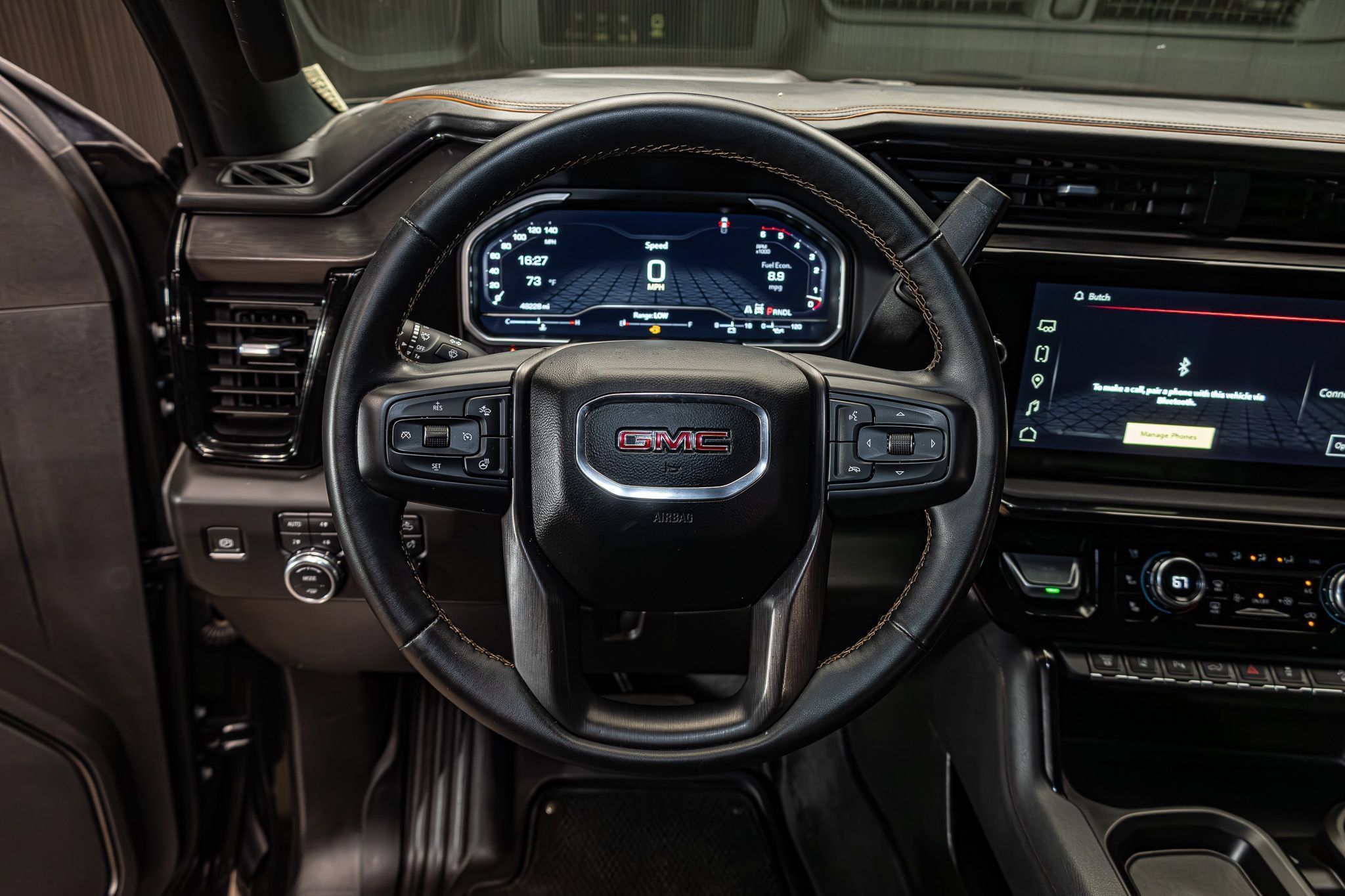 Used 2024 GMC Sierra 2500 AT4 w/ AT4 Premium Plus Package AWD/4WD image 17