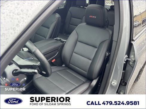 Used 2025 Chevrolet Traverse Z71 w/ Enhanced Driving Package AWD/4WD image 24