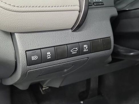 Used 2024 Toyota Camry LE image 20
