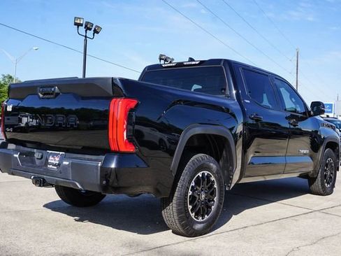 Used 2023 Toyota Tundra SR5 w/ SR5 Premium Package AWD/4WD image 4
