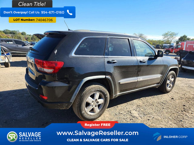 Used 2011 Jeep Grand Cherokee Laredo AWD/4WD image 4