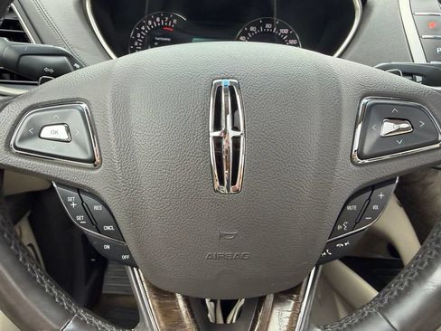 Used 2016 Lincoln MKX Reserve w/ Climate Package AWD/4WD image 36