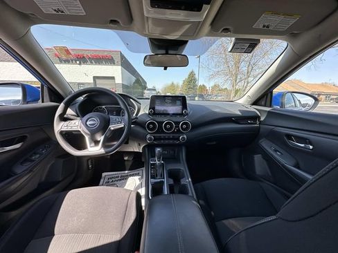 Used 2025 Nissan Sentra SV FWD image 13