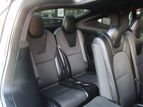 Used 2018 Tesla Model X 75D AWD/4WD image 12