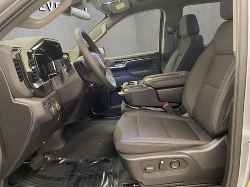 New 2026 Chevrolet Silverado 1500 LT AWD/4WD image 7