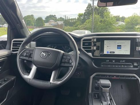 Used 2026 Toyota Tundra SR5 w/ SR5 Premium Package AWD/4WD image 19