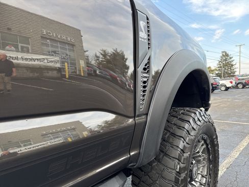 Used 2024 Ford F250 Lariat w/ Lariat Ultimate Package image 23