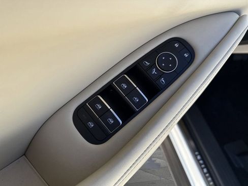 Used 2025 INFINITI QX60 Sensory w/ Vision Package image 10