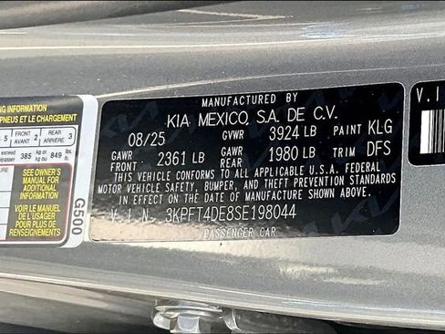 Used 2025 Kia K4 LXS image 18