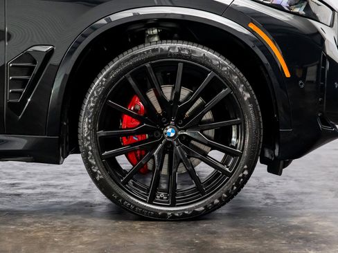 Used 2024 BMW X5 sDrive40i w/ M Sport Package image 23