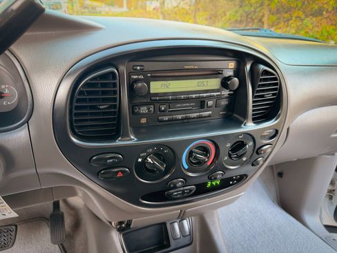 Used 2005 Toyota Tundra SR5 image 14