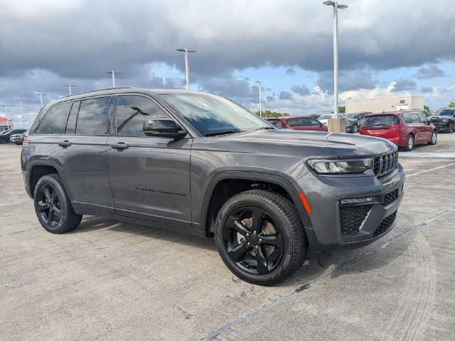 New 2026 Jeep Grand Cherokee Limited w/ Limited Altitude Package RWD image 2