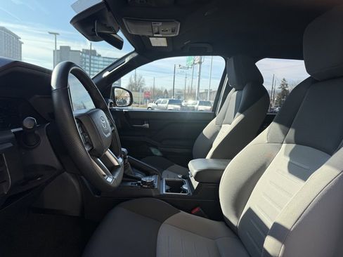 Certified 2024 Toyota Tacoma TRD Off-Road image 13