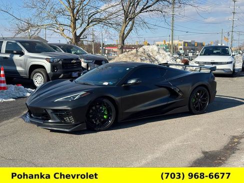 Used 2024 Chevrolet Corvette Stingray Preferred Cpe w/ 2LT image 1