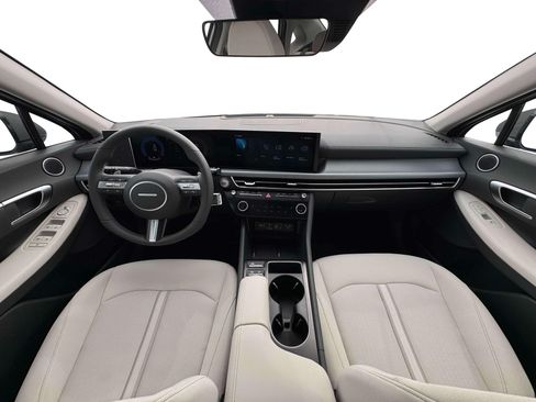 New 2026 Hyundai Sonata SEL FWD image 13