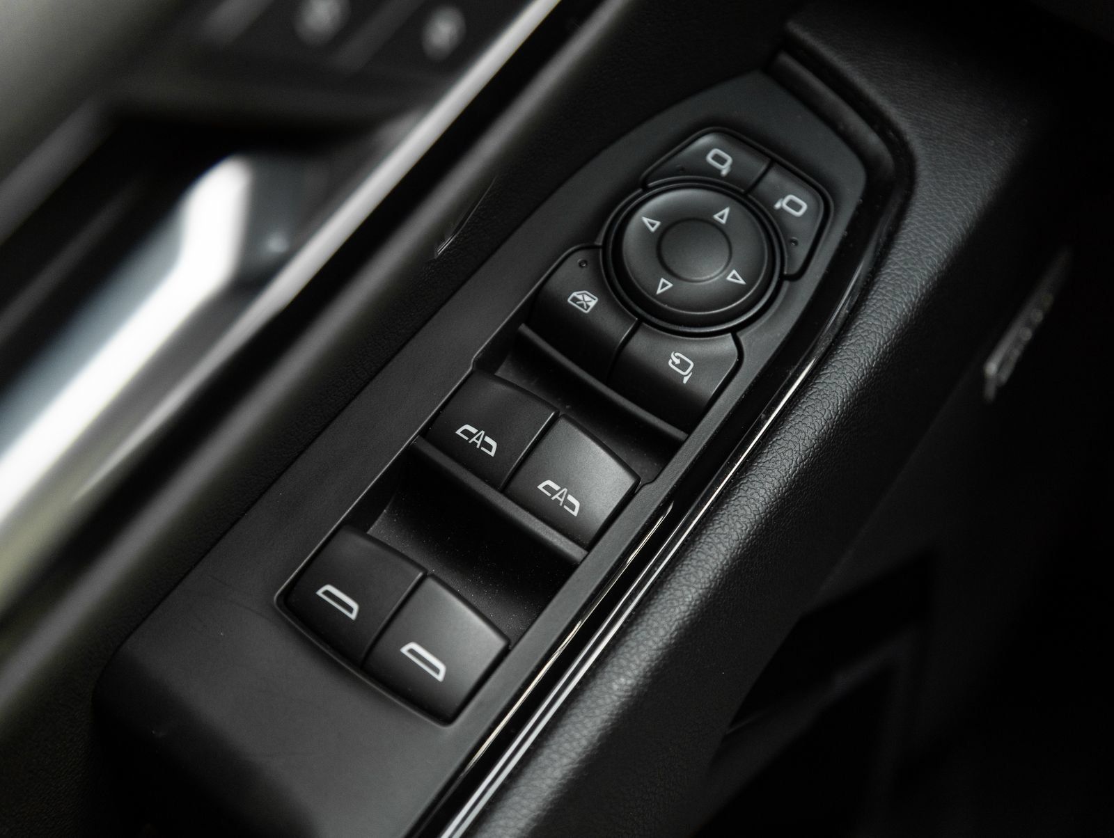 Used 2023 GMC Sierra 1500 AT4 w/ Technology Package AWD/4WD image 19