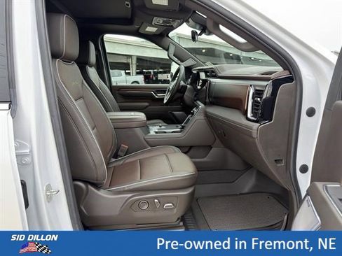 Certified 2024 GMC Sierra 3500 Denali w/ Denali Reserve Package AWD/4WD image 18
