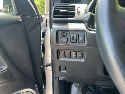 Used 2023 Toyota 4Runner SR5 Premium w/ Moonroof Package RWD image 17