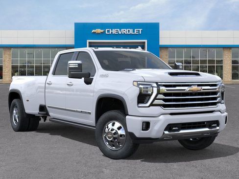 New 2026 Chevrolet Silverado 3500 High Country w/ High Country Premium Package image 7