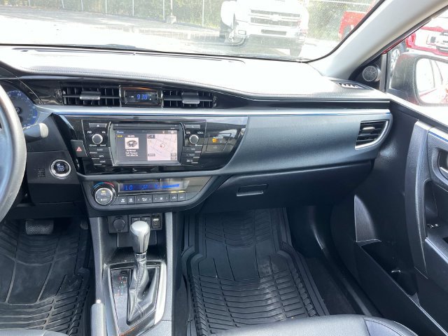 Used 2016 Toyota Corolla S Premium FWD image 11