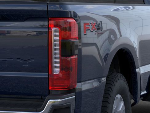 New 2025 Ford F250 XLT w/ 360-Degree Camera Package image 22