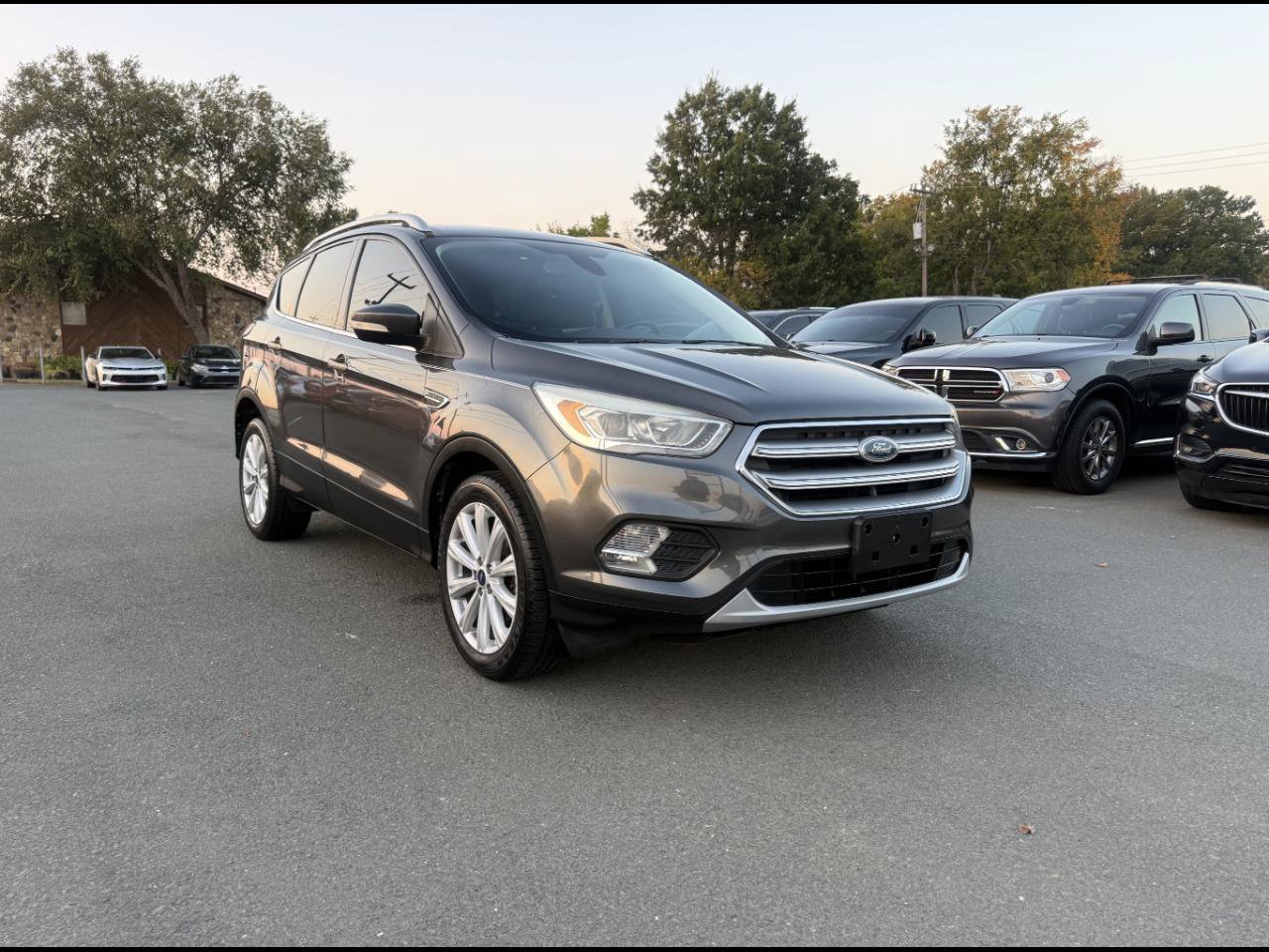 Used 2017 Ford Escape Titanium FWD image 1