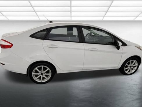 Used 2019 Ford Fiesta SE w/ Equipment Group 201A FWD image 8