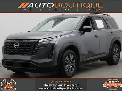 Used 2026 Nissan Pathfinder SV