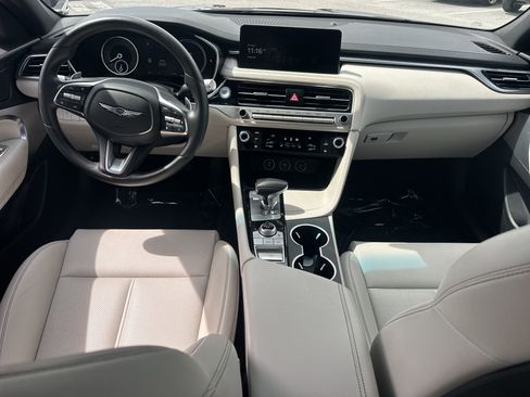 Certified 2025 Genesis G70 2.5T RWD image 16