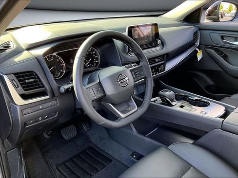 New 2026 Nissan Rogue SV image 7