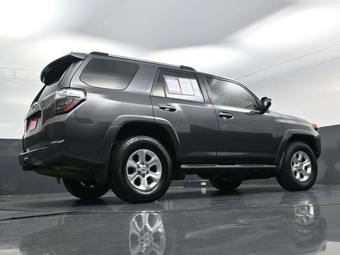 Used 2019 Toyota 4Runner SR5 Premium RWD image 23