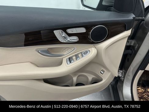 Certified 2022 Mercedes-Benz GLC 300 image 12