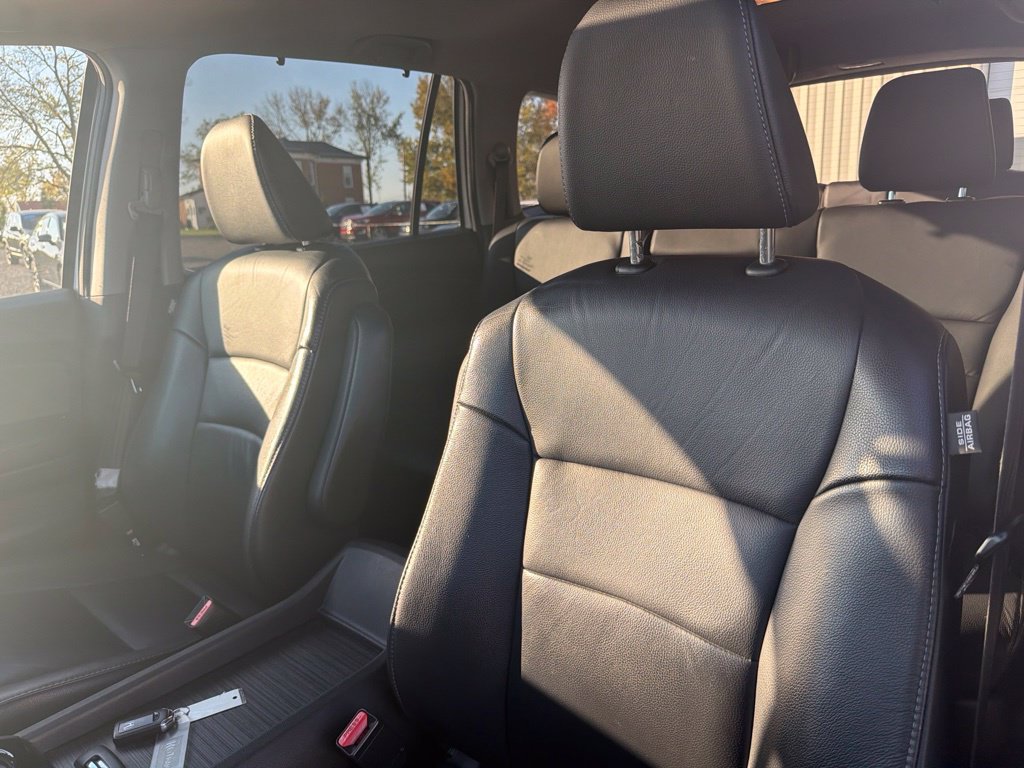 Used 2017 Honda Pilot Touring image 24