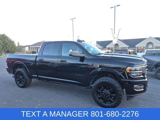 Used 2022 RAM 2500 Limited AWD/4WD image 3