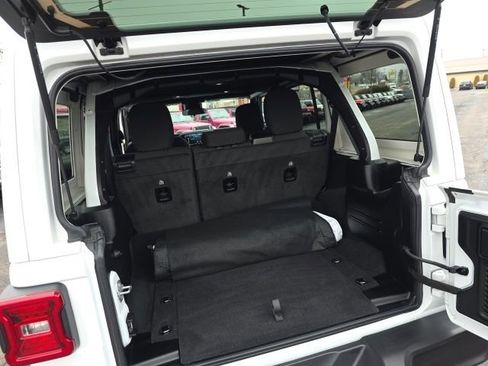 Used 2025 Jeep Wrangler Unlimited Rubicon 4xe w/ Convenience Group image 51