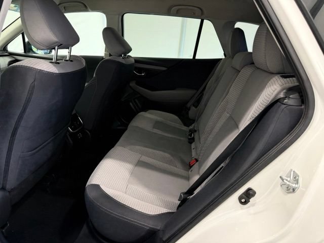 Used 2023 Subaru Outback Premium AWD/4WD image 17