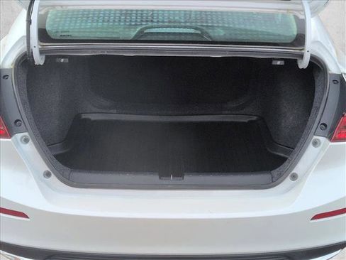 Certified 2021 Honda Insight Touring image 6