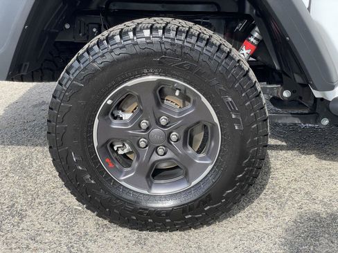 Certified 2022 Jeep Gladiator Rubicon w/ LED Lighting Group image 50