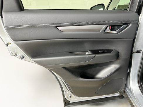 Used 2022 MAZDA CX-5 AWD 2.5 S w/ Select Package image 26