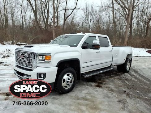 Used 2019 GMC Sierra 3500 Denali w/ Duramax Plus Package image 1