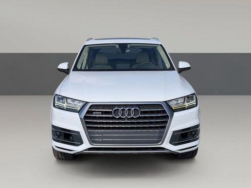 Used 2018 Audi Q7 3.0T Prestige w/ Prestige Package image 3