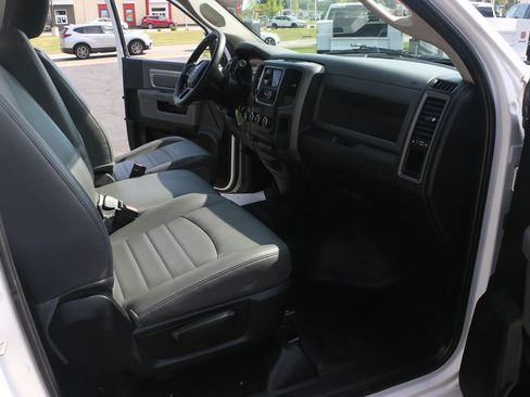 Used 2018 RAM 3500 Tradesman w/ Power & Remote Entry Group AWD/4WD image 26