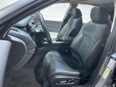 Used 2024 Acura TLX w/ Technology Package image 11