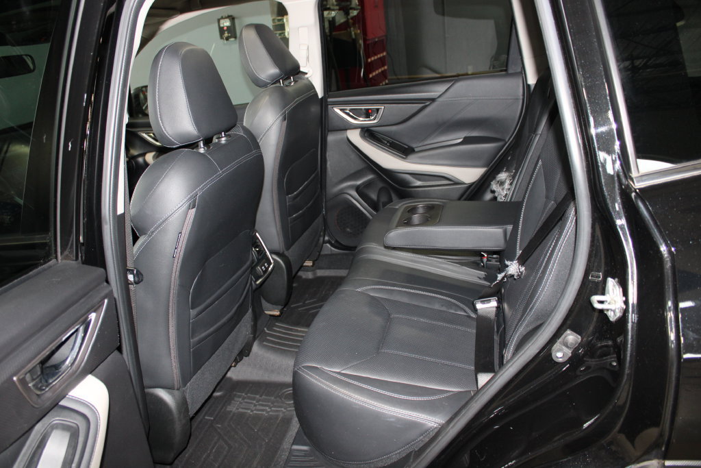 Used 2022 Subaru Forester Limited AWD/4WD image 11