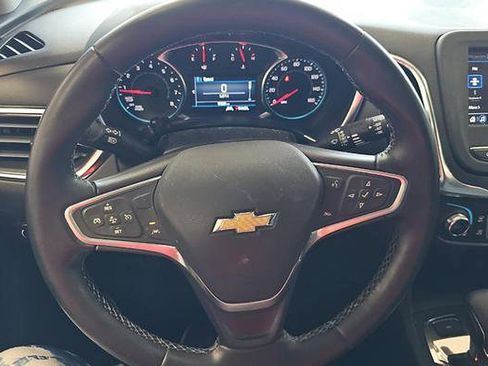 Used 2023 Chevrolet Equinox LT AWD/4WD image 11