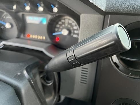 Used 2013 Ford F450 XL w/ Snow Plow Prep Pkg image 18